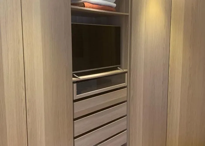 Stadtpark-oase- Ruhig- Zentral- Balkon- Sauna By Interhome Erfurt